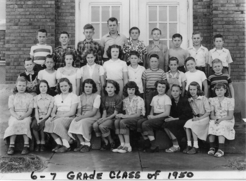 [6th and 7th grade classes, Breckenridge School 1950]