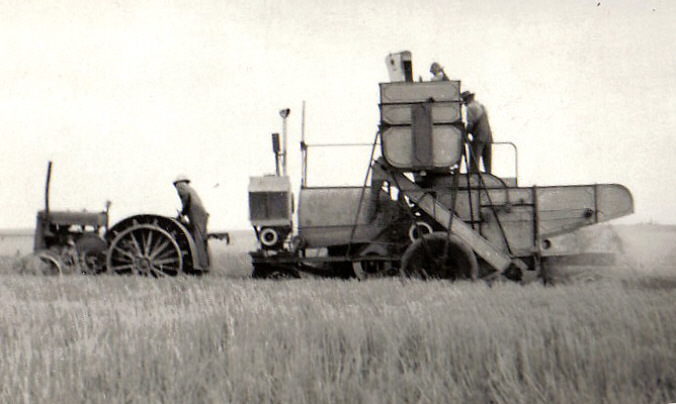 [Tractor and Thresher]