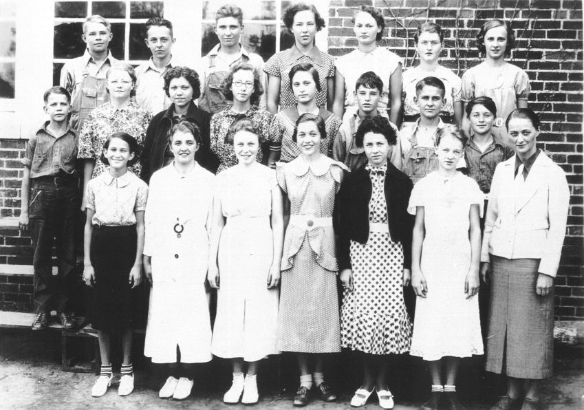 [Mooresville H. S. Freshmen 1936-37]